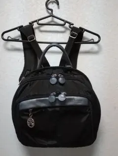 カナナプロジェクト　小さい目　リュックサック　黒　保管品
