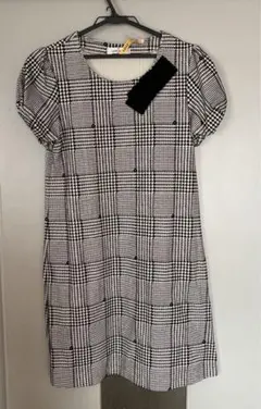 ワンピース　GALLERY VISCONTI