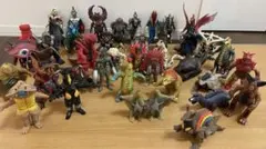 【当時物】1983〜2006年ウルトラ怪獣 約40体 大量まとめ旧バンダイレトロ 当時物】1983〜2006年ウルトラ怪獣 約40体 大量まとめ旧バンダイレトロ
