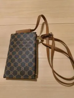 ✨️本日限定価格✨️スマホショルダーバッグ　マカダム柄　ブラウン