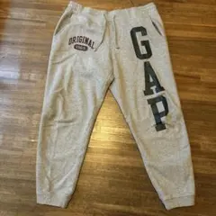 GAP ビッグロゴ ジョガーパンツ (ユニセックス)