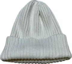 最終価格‼️美品　通年着用可能　白のビーニー　ニット帽