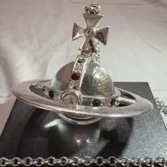 vivienne westwood ジャイアントオーブネックレス