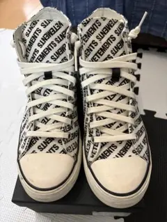 VETEMENTS Printed Canvas Sneakers 41のサムネイル