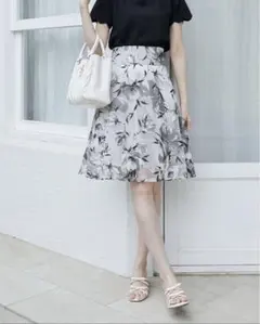 【マジェスティックレゴン】バックレースアップひざ丈スカート