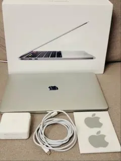 Apple MacBook Pro A2289 13-inch, 2020のサムネイル