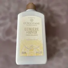 L'Occitane ルミエール ディヴェール シャワークリーム