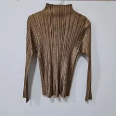 PLEATS PLEASE イッセイミヤケ 長袖トップス
