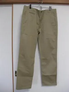 Item thumbnail for item 8fb12835-5af8-4e02-8d45-8beaee38ee49