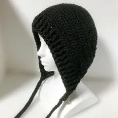耳当て付きニット帽　ボンネット帽子フード帽 　y2k ハンドメイド 黒　手編み