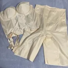 ブライダルインナー　フォーシスアンドカンパニー　D70