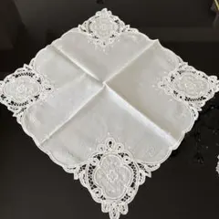 アンティーク ホワイト ハンド刺繍 ランチョンマットドイリー 4枚 