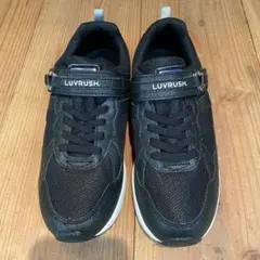 美品 LUVRUSH 黒 スニーカー 21.5cm