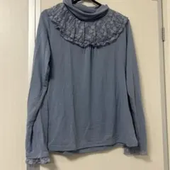 アクシーズファム（axes femme）カットソー　水色　レース　長袖のサムネイル
