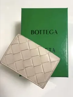 BOTTEGA VENETA イントレチャート三つ折り財布