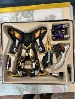 Item thumbnail for item 8f179303-2cef-4ad8-ae22-40fc5b7cd10f