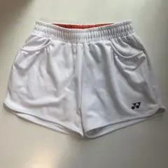ヨネックス ホワイト ショートパンツ　レディース　M