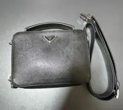 PRADA サフィアーノレザー　ブリック　 ショルダーバッグのサムネイル