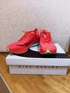 NIKE ヴェイパーフライ4