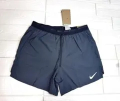 新品ナイキNikeStride Dri-FIT 5インチランニングショート　XLのサムネイル