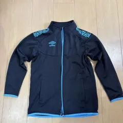 umbro ジャージ 黒と青
