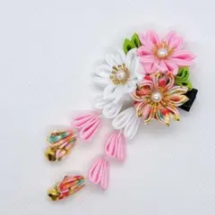 つまみ細工　髪飾り　七五三　成人式　卒業式 和装　着物　浴衣　ピンク