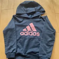 adidas ダークブルー パーカー 130サイズ