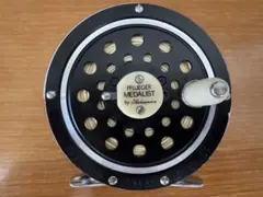 Item thumbnail for item 54cf0dc7-cfec-4482-95ee-6cae1804da81