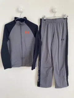 UNDER ARMOUR ジャージ上下セット サイズ150～160