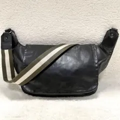 希少 BALLY バリー レザー メッセンジャーバッグ Bassora ブラック
