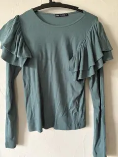 ZARA フリル付きグリーン長袖ニット M