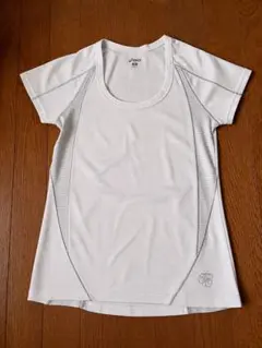 asics 半袖Tシャツ ホワイト　M