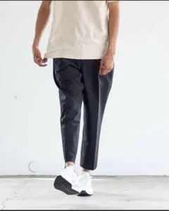 New Balance Met24 WIDE TAPERED FIT