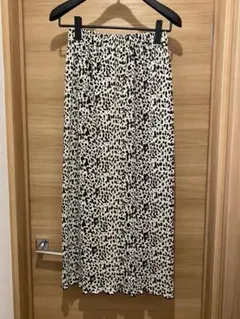 しまむら　ヒョウ柄 レオパード プリーツ ナロースカート Mサイズ