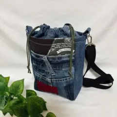 ショルダーバッグ　デニムリメイク　斜め掛け　巾着　内ポケットあり　ハンドメイド