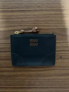 miumiu ナッパレザー 財布 icチップ搭載 - メルカリ