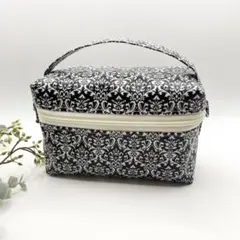 Item thumbnail for item e2d78a51-920e-4922-88d7-06240ae74b5e