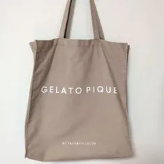 【本日限定価格！】GELATO PIQUE トートバッグ ベージュ キャンバス地のサムネイル