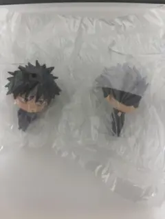 呪術廻戦　カプセルフィギュア　五条悟・伏黒恵