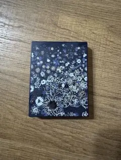 【ゆたさん専用】DECORTE アイ グロウ ジェム プレスド コンパクト 01