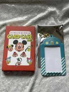 ディズニーストア シークレットカードケース ドナルド