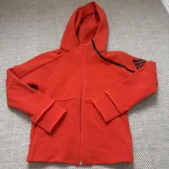 adidas パーカー 130サイズ　オレンジ トップス 130cm