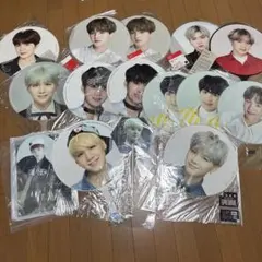 2025年最新】bts うちわ ユンギ wingsの人気アイテム - メルカリ