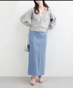 natural couture スーパーストレッチスリット付きスカート サックスのサムネイル
