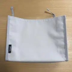 Item thumbnail for item 26917272-b68b-484d-93ec-293532b66bbb