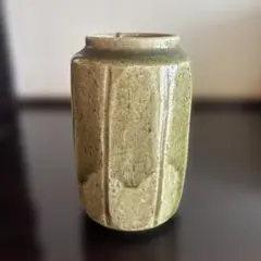 美品　陶器　陶芸　花瓶　三角　面白いデザイン　大きめ　オブジェ　フラワーベース 美品 陶器 陶芸 花瓶 三角 面白いデザイン 大きめ オブジェ フラワー