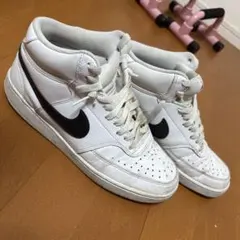 Nike ハイカットスニーカー ホワイト/ブラック