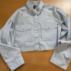 H&M 丈短め　水色シャツ　M