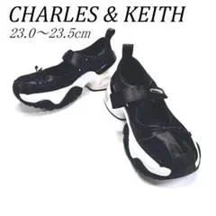 極美品✨CHARLES & KEITH ツートーンメリージェーンスニーカー 36のサムネイル
