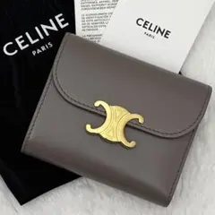 極美品⭐️セリーヌ CELINE トリオンフ スモールウォレット 三つ折り財布のサムネイル